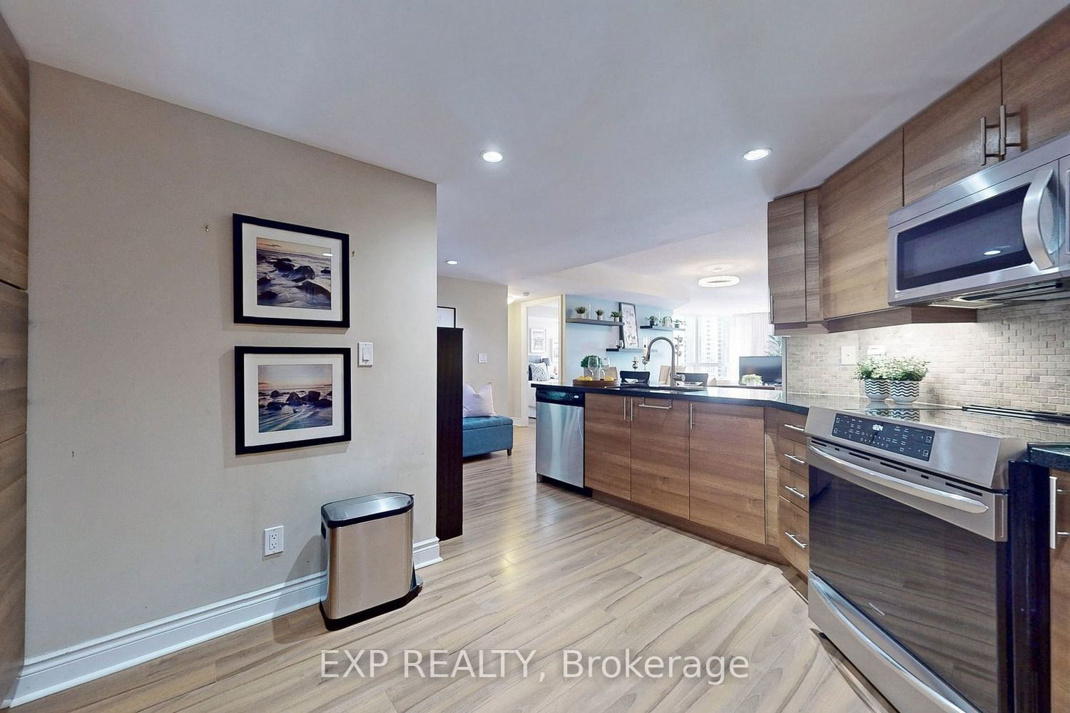 23 Cox Blvd, unit 558 for sale - image #19