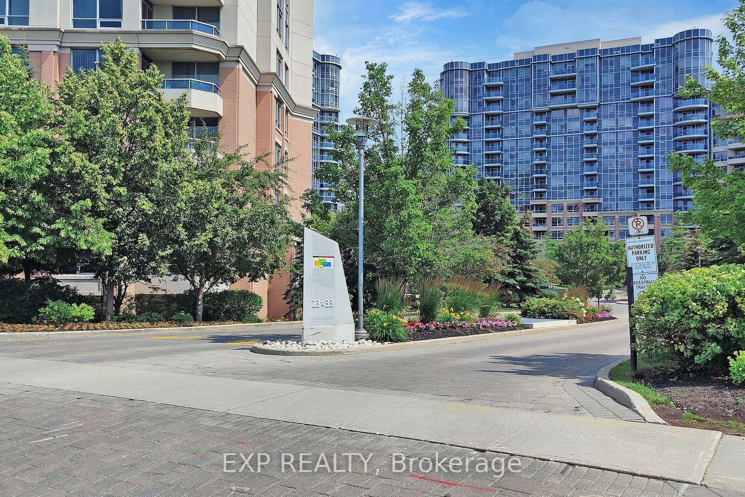23 Cox Blvd, unit 558 for sale in Unionville - image #3