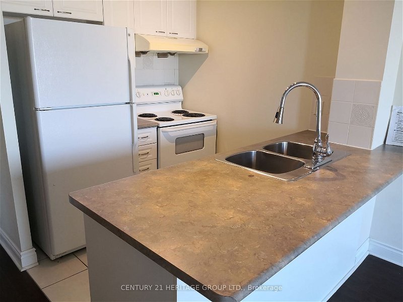 88 Times Ave, unit 801 for rent - image #2