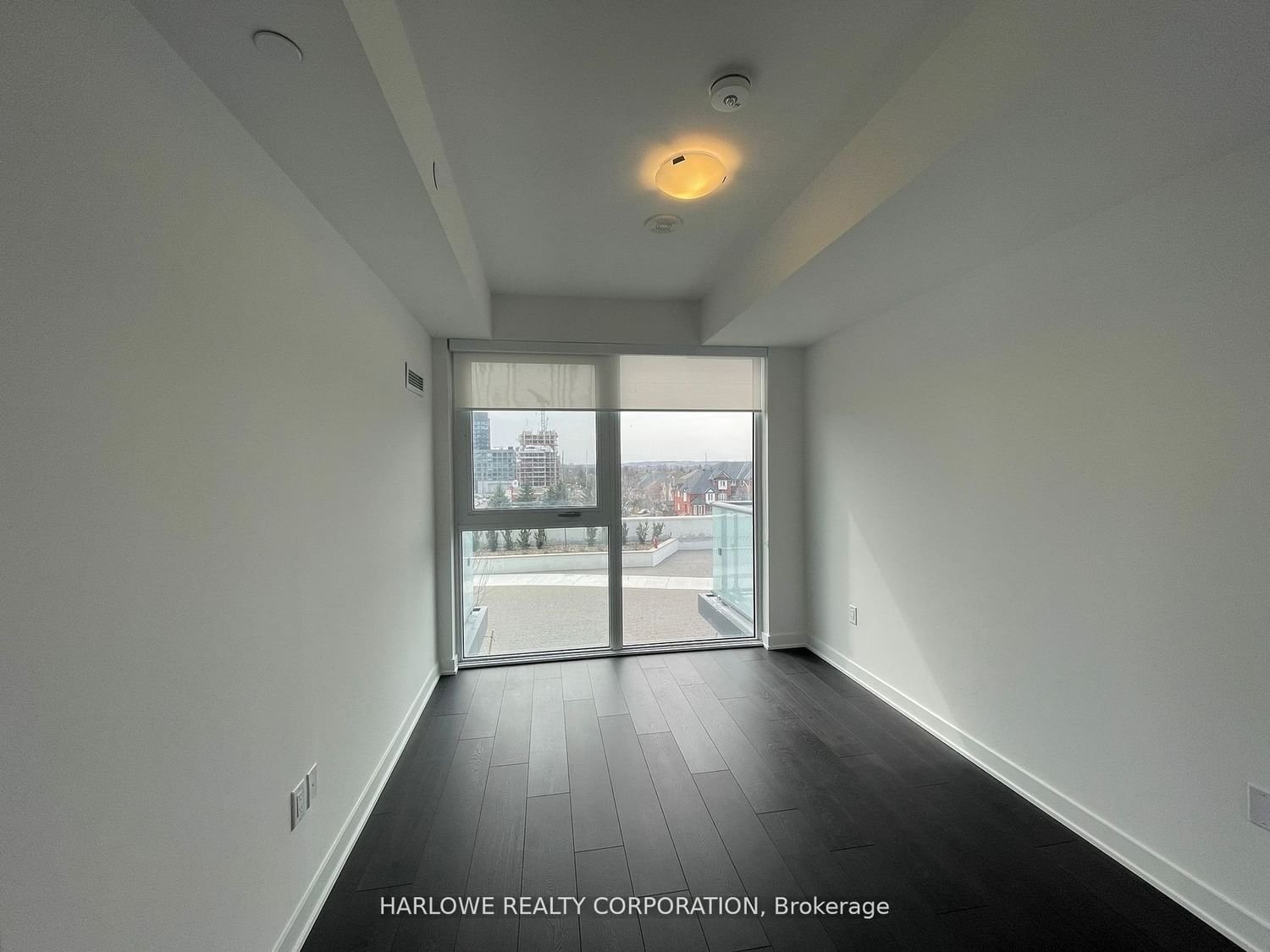 95 Oneida Cres, unit 402 for sale - image #6