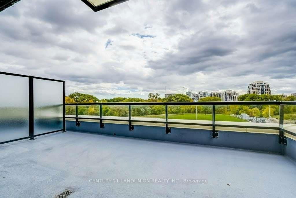 15 Water Walk Dr, unit 325 for rent - image #18