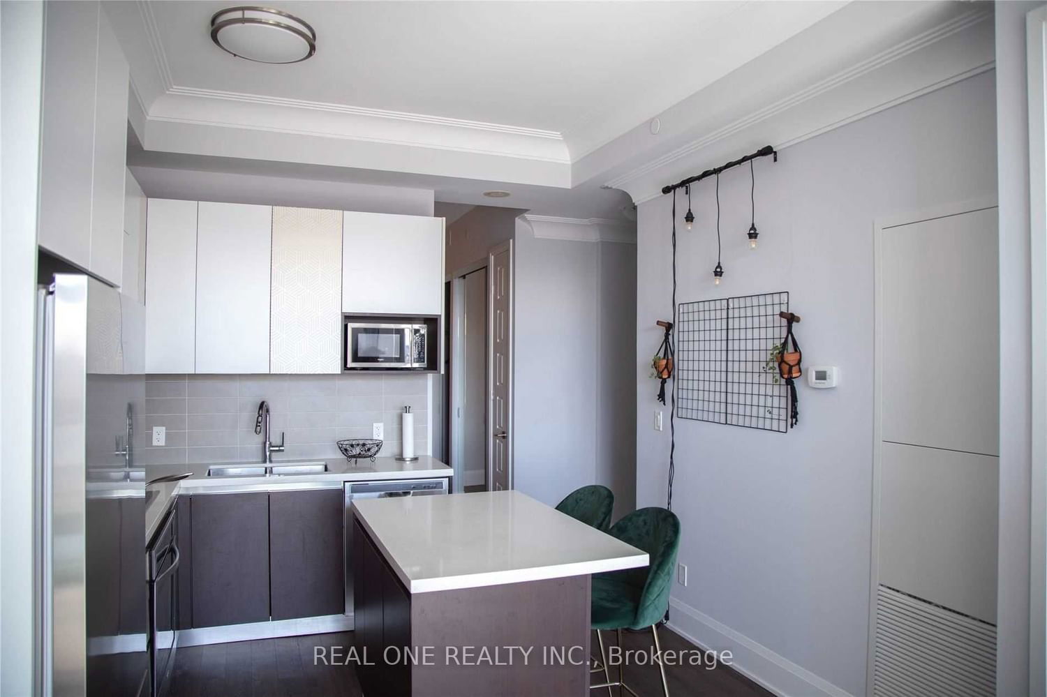 15 Water Walk Dr, unit 808 for rent - image #6