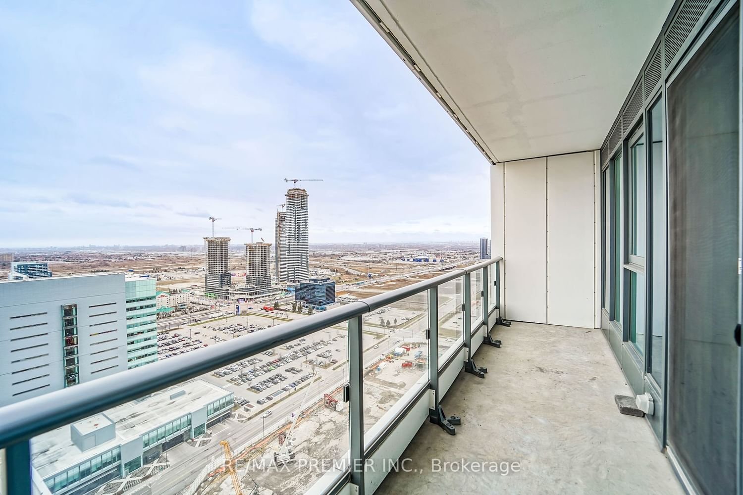 5 Buttermill Ave, unit 3207 for sale - image #20