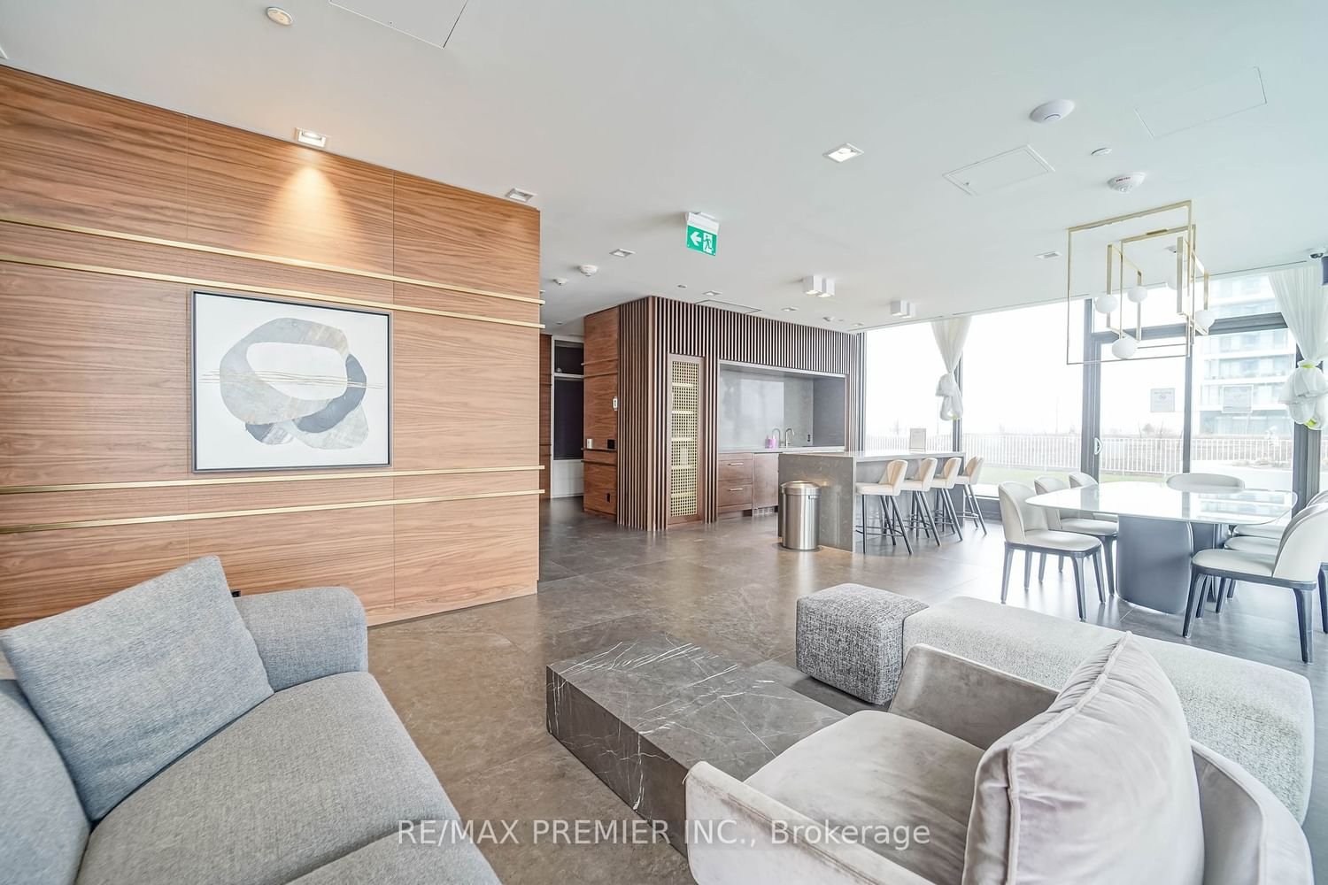 5 Buttermill Ave, unit 3207 for sale - image #6