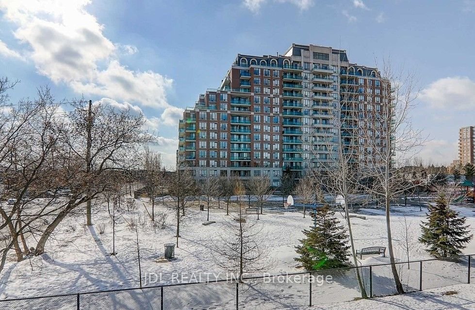 370 Red Maple Rd, unit 110 for sale - image #22