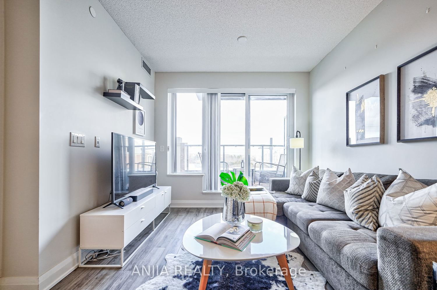 28 Uptown Dr, unit 311 for sale - image #12