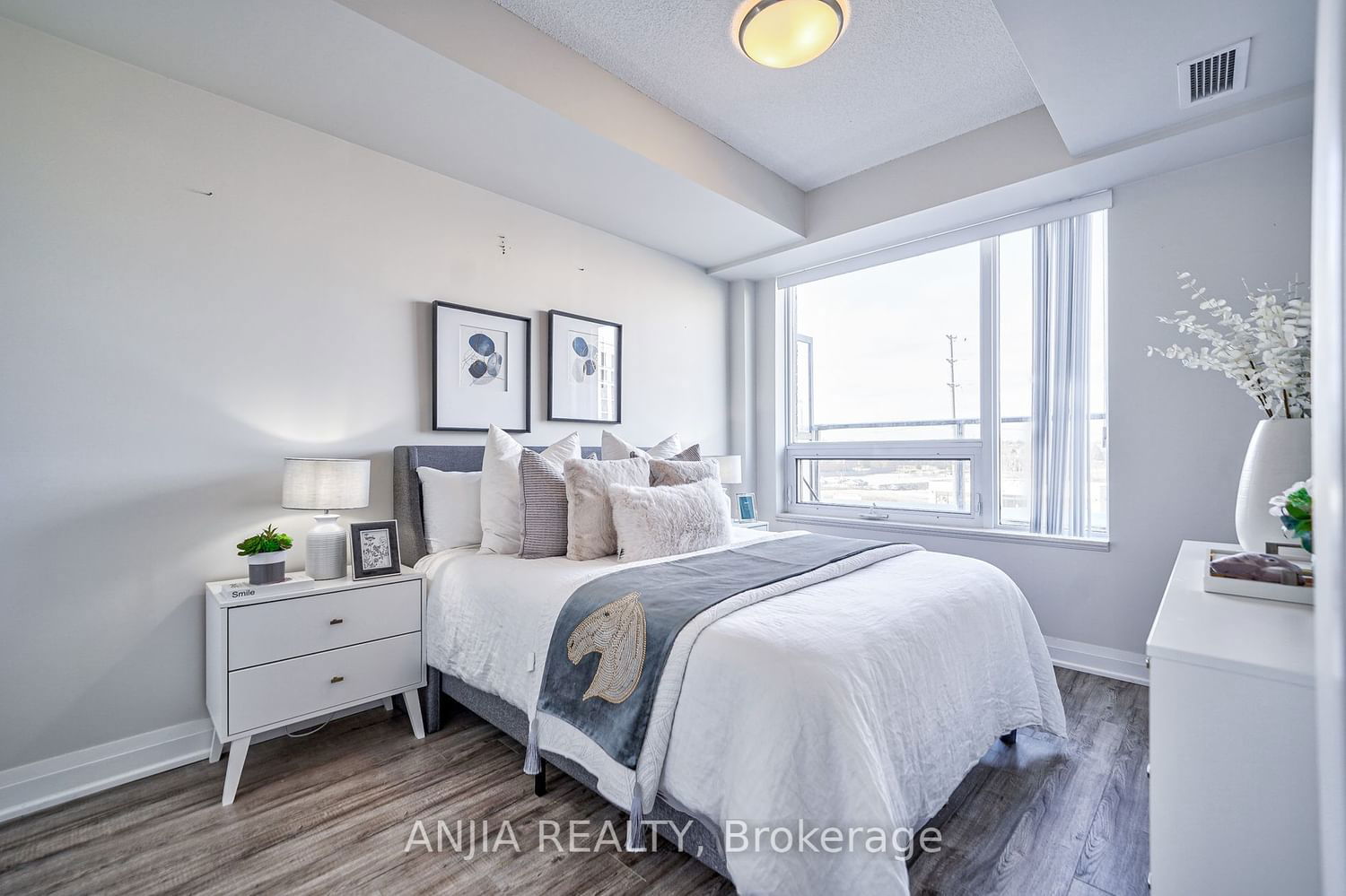 28 Uptown Dr, unit 311 for sale - image #17