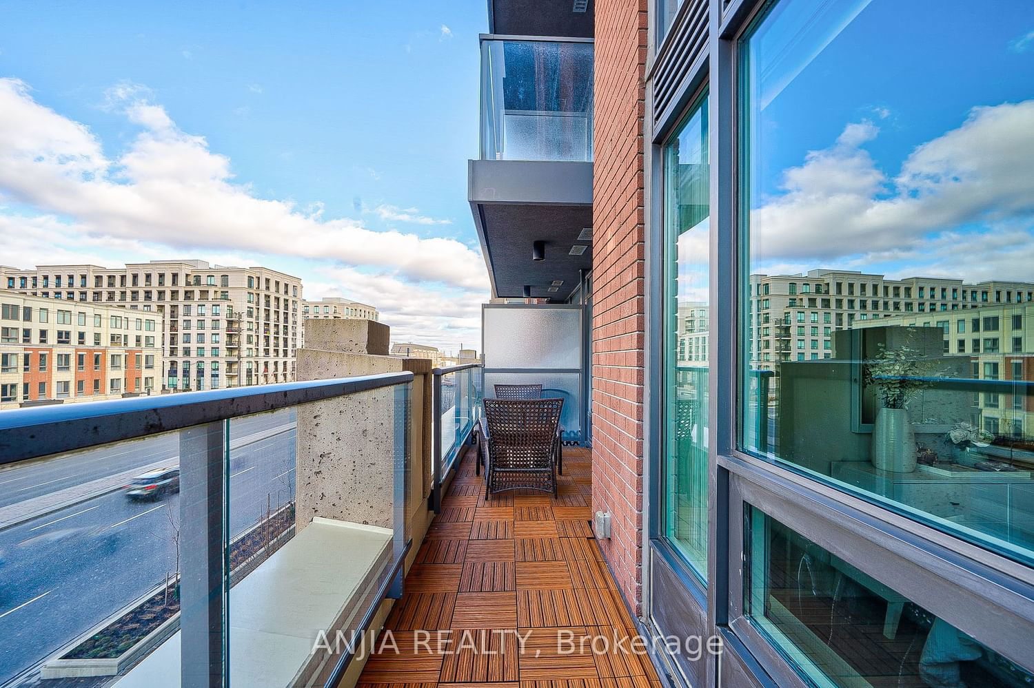 28 Uptown Dr, unit 311 for sale - image #31