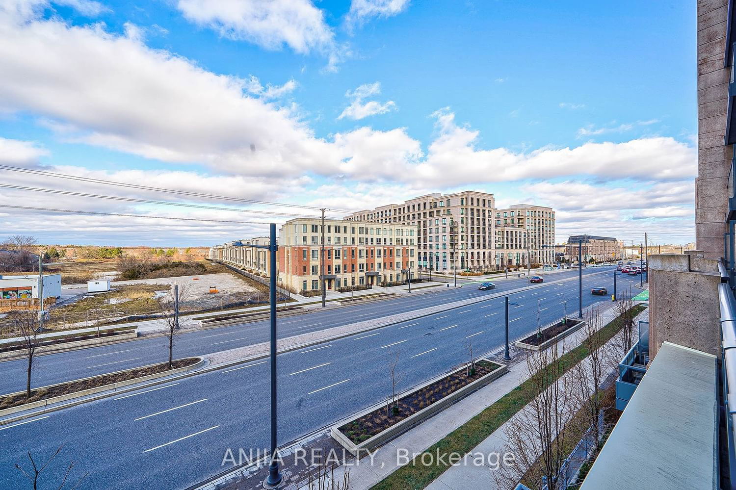 28 Uptown Dr, unit 311 for sale - image #33