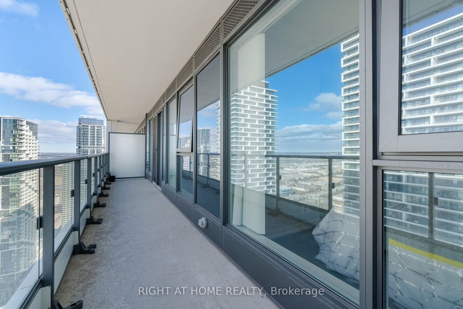 5 Buttermill Ave, unit 4801 for sale - image #15