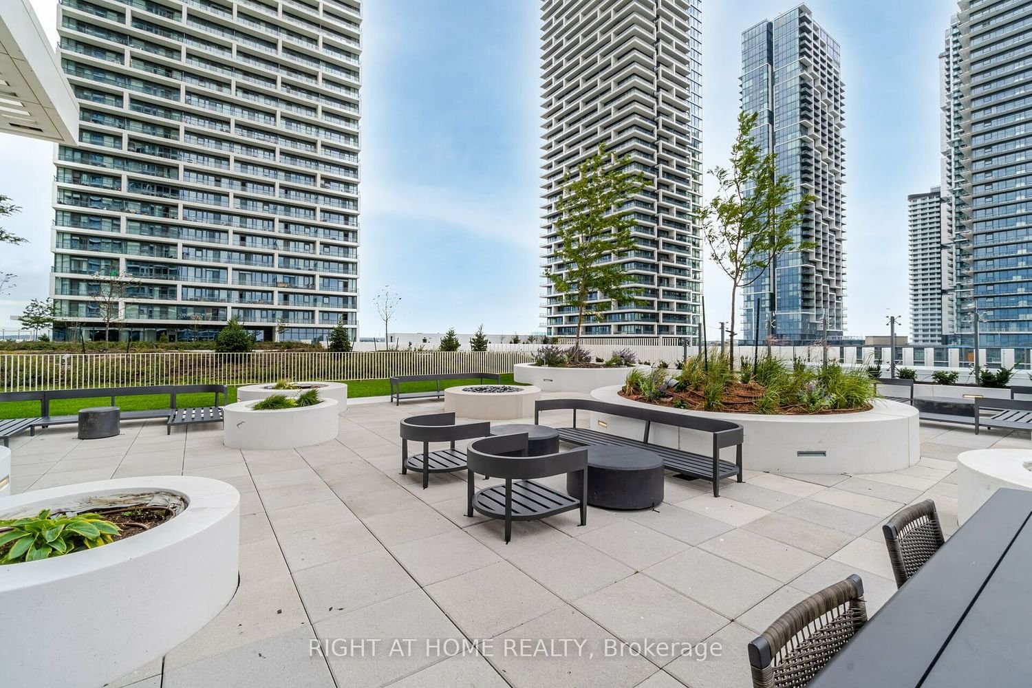 5 Buttermill Ave, unit 4801 for sale - image #23