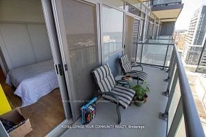65 Oneida Cres, unit 1601 for sale - image #13