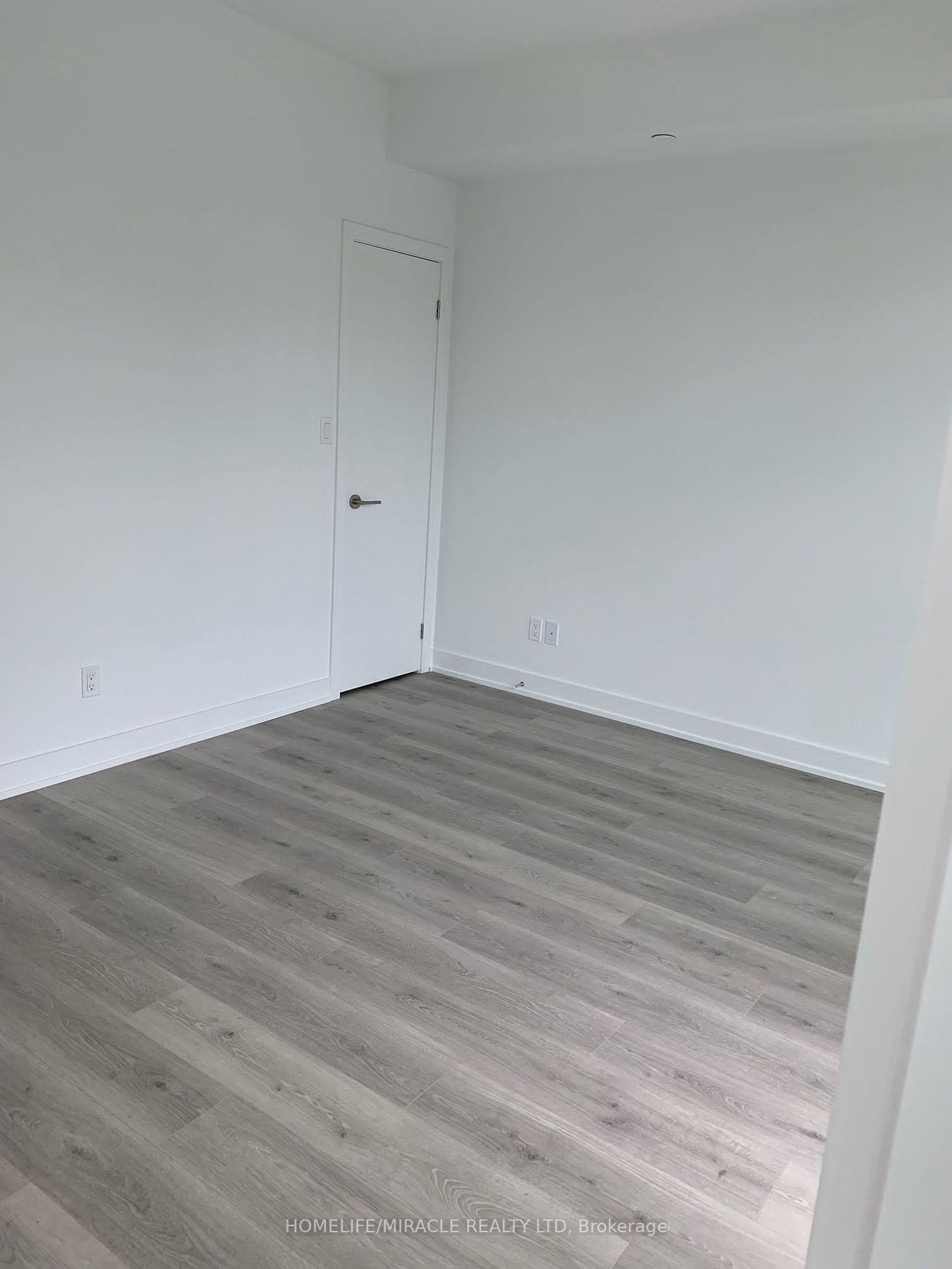 1 Climo Lane, unit 303 for rent - image #7