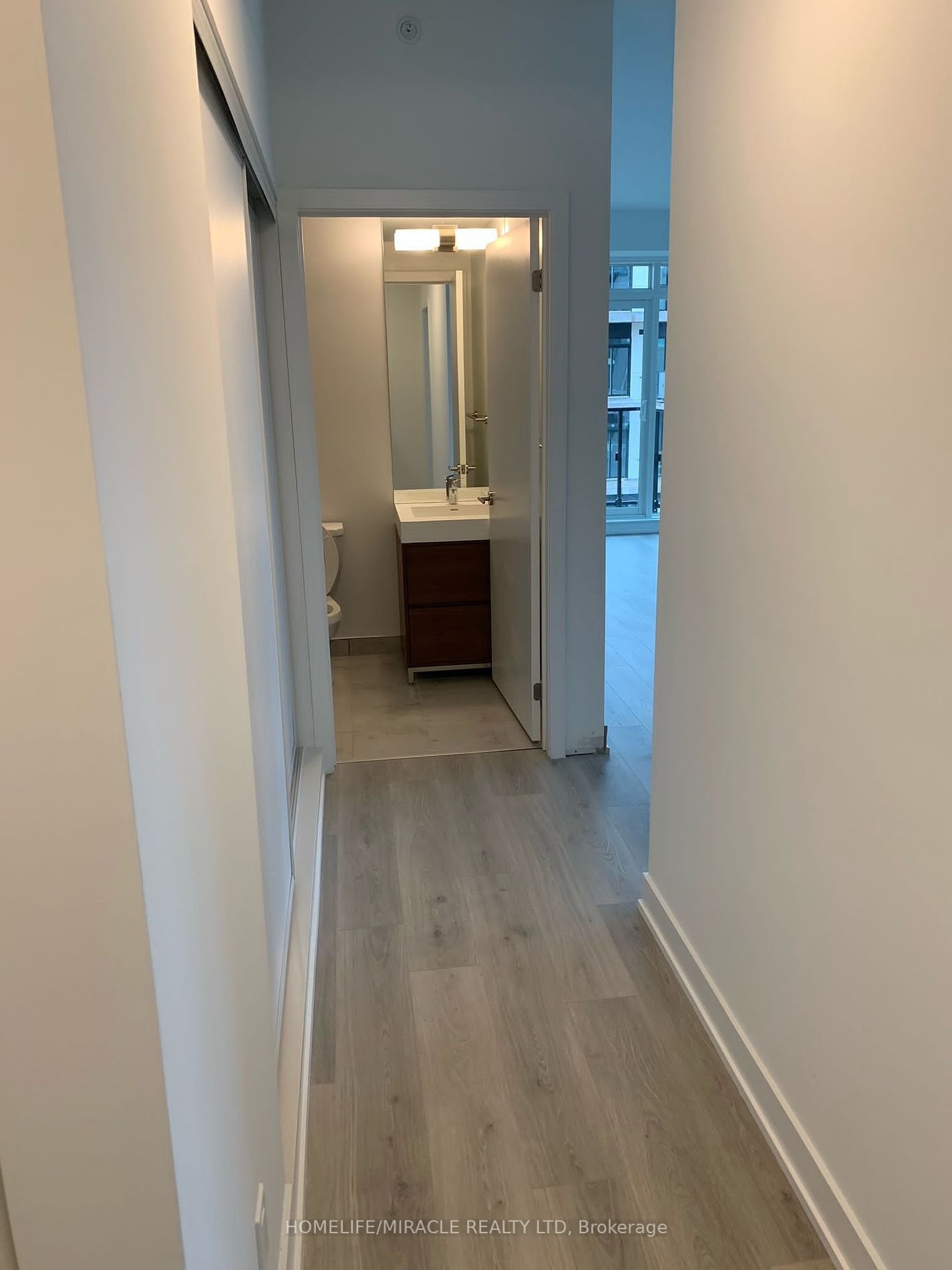 1 Climo Lane, unit 303 for rent - image #8