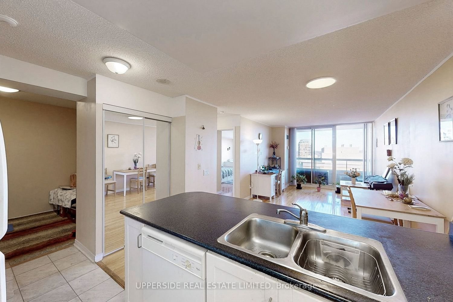 9 Northern Heights Dr, unit 802 for sale - image #16