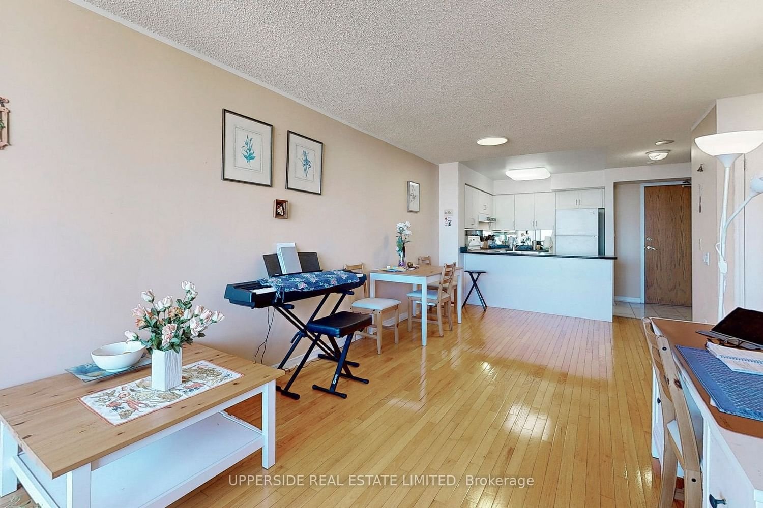 9 Northern Heights Dr, unit 802 for sale - image #8