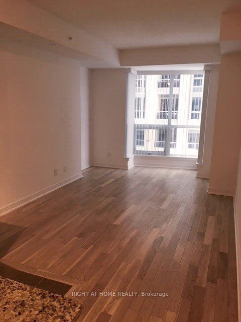 9201 Yonge St, unit Nw-311 for rent - image #18