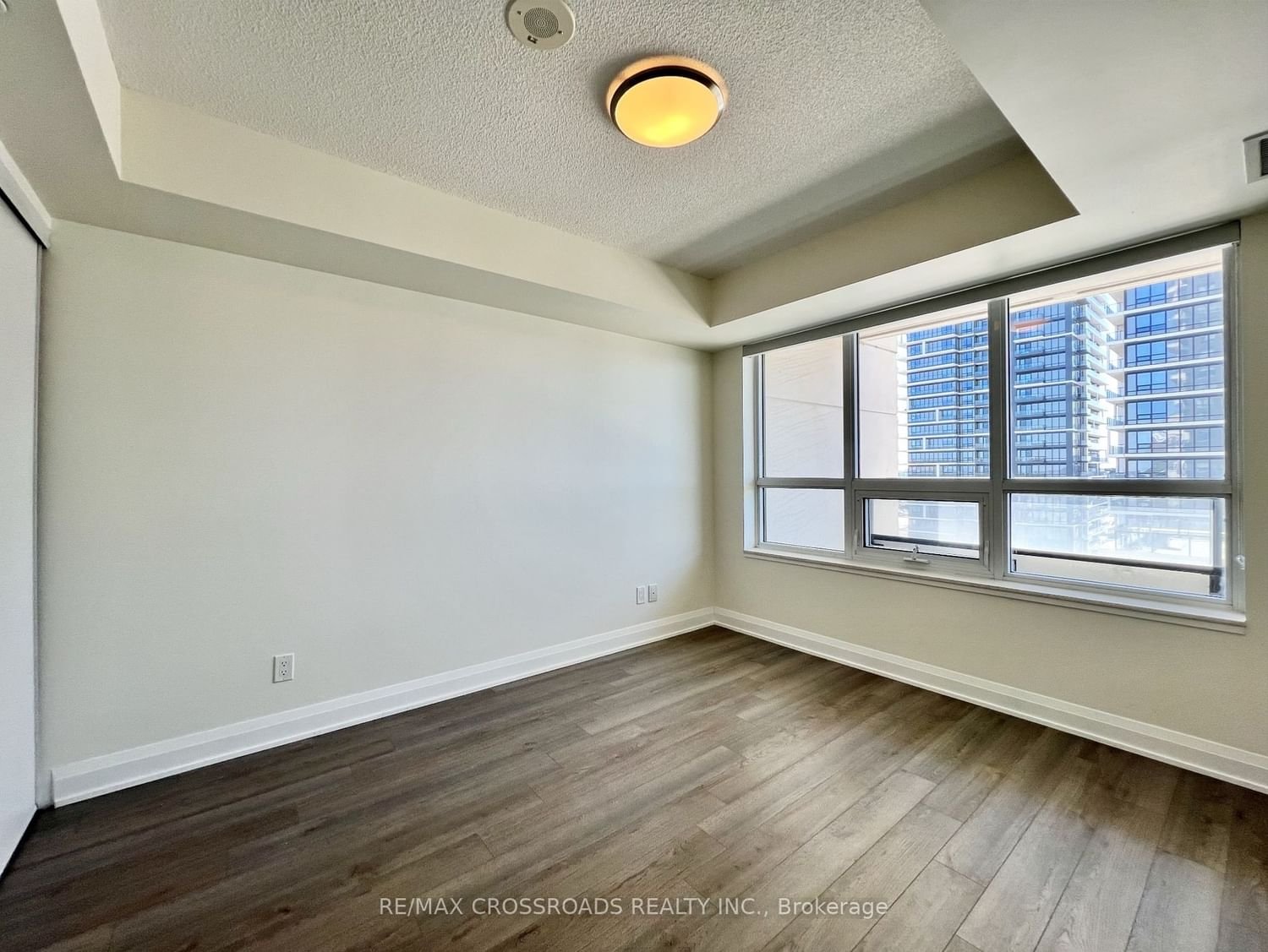 15 Water Walk Dr, unit 1209 for rent - image #8