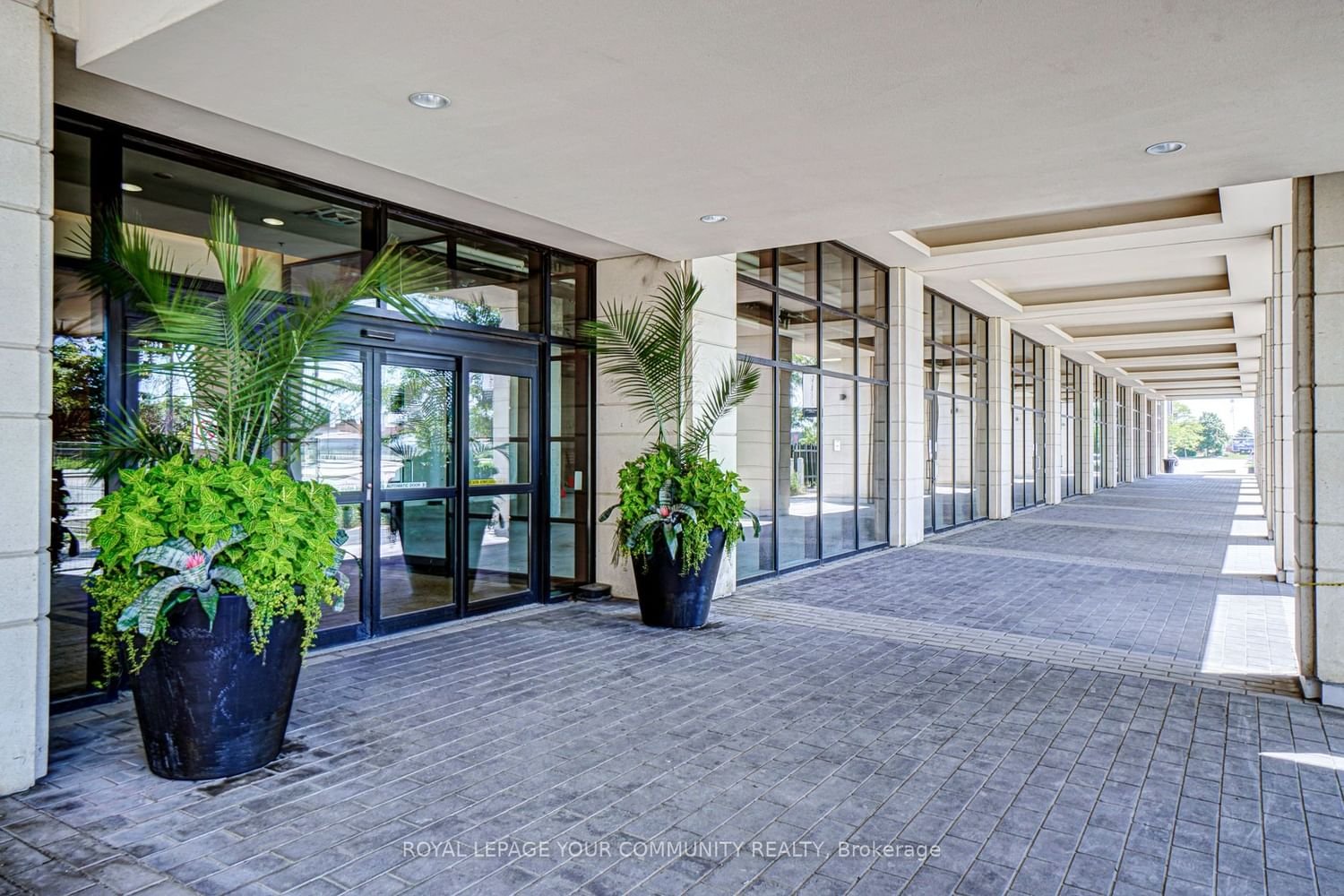 2900 Highway 7 Rd W, unit 1506 for sale - image #2