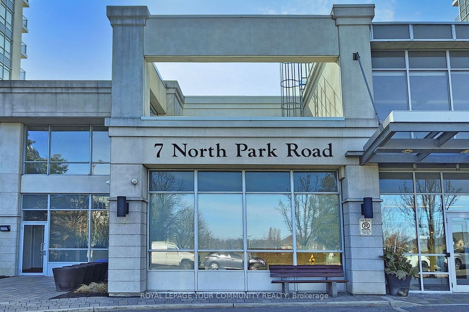 7 North Park Rd, unit 801 for sale - image #2