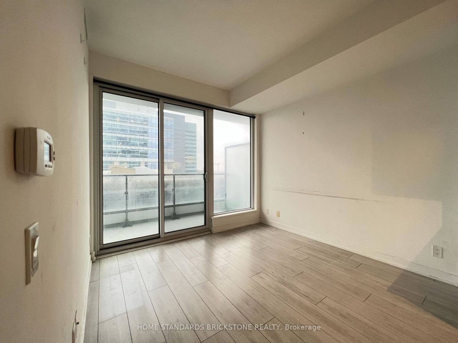 5 Buttermill Ave, unit 602 for rent - image #7