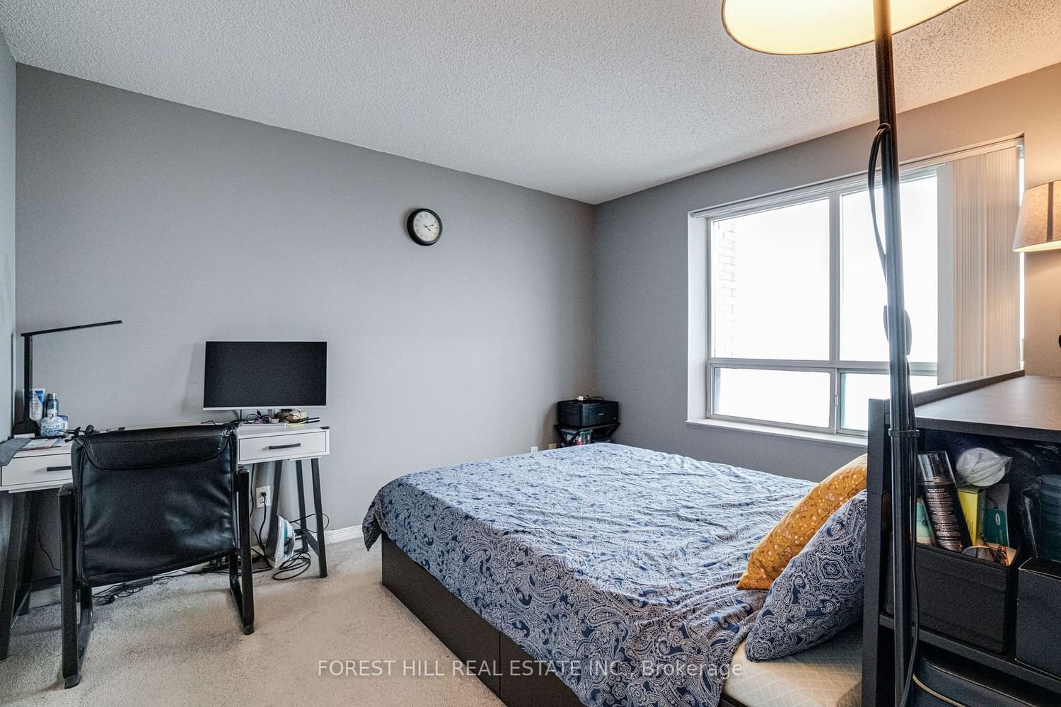 11 Oneida Cres, unit 1010 for sale - image #15