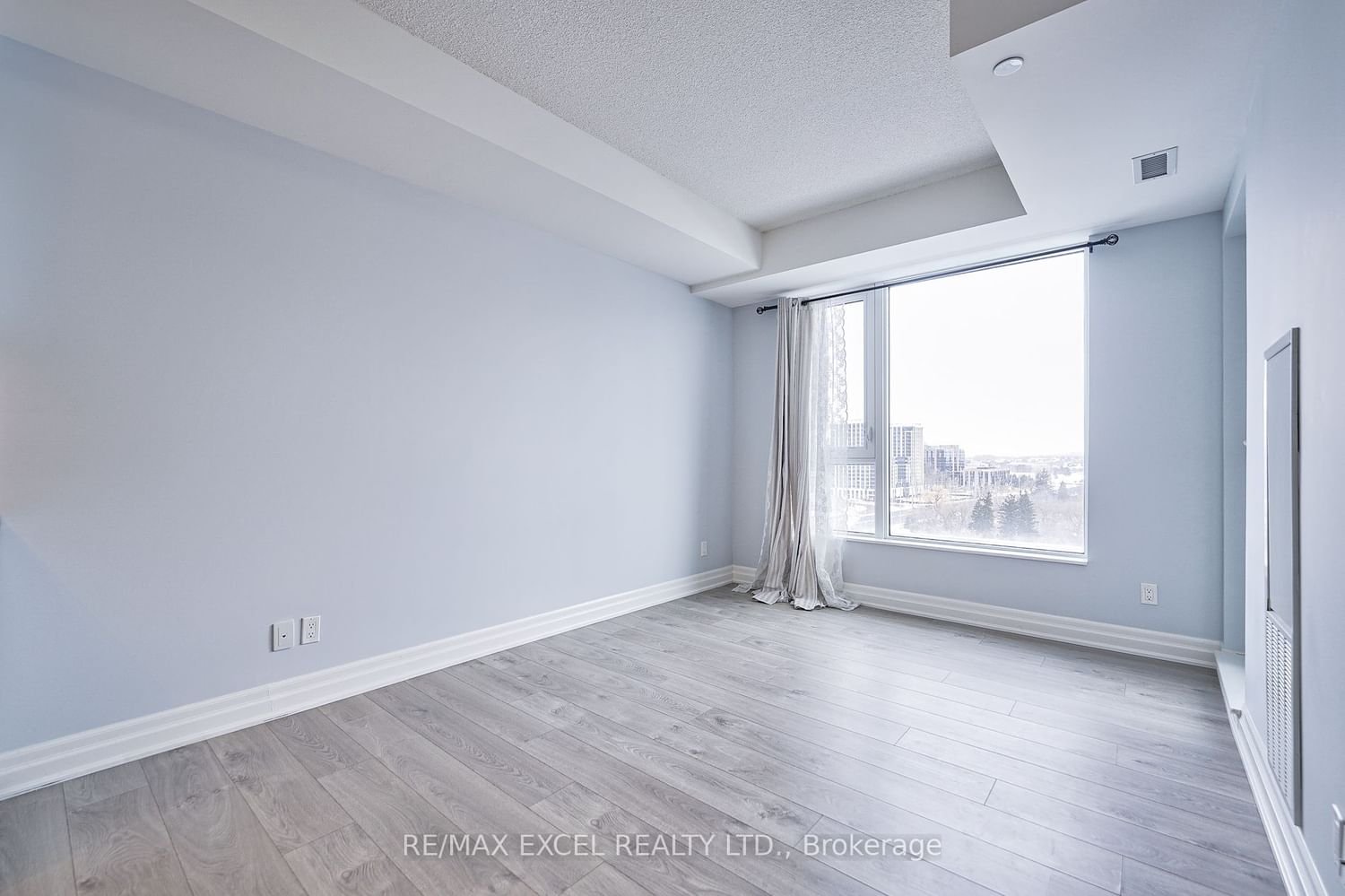 8 Rouge Valley Dr W, unit 1016 for sale - image #15