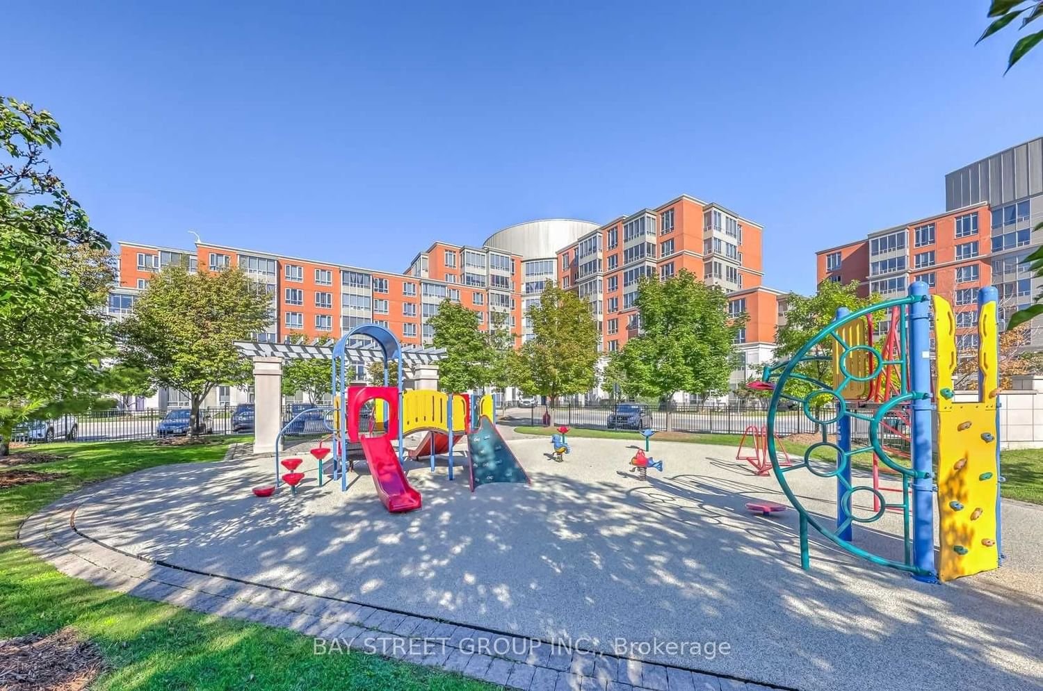 7373 Kennedy Rd, unit 115 for sale - image #20