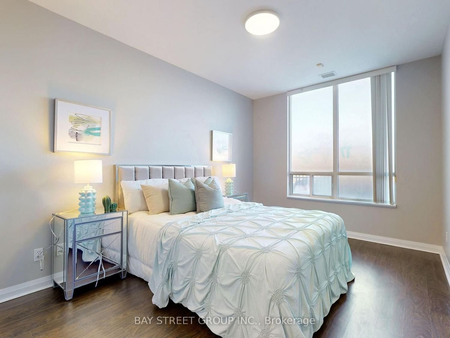 7373 Kennedy Rd, unit 115 for sale - image #8