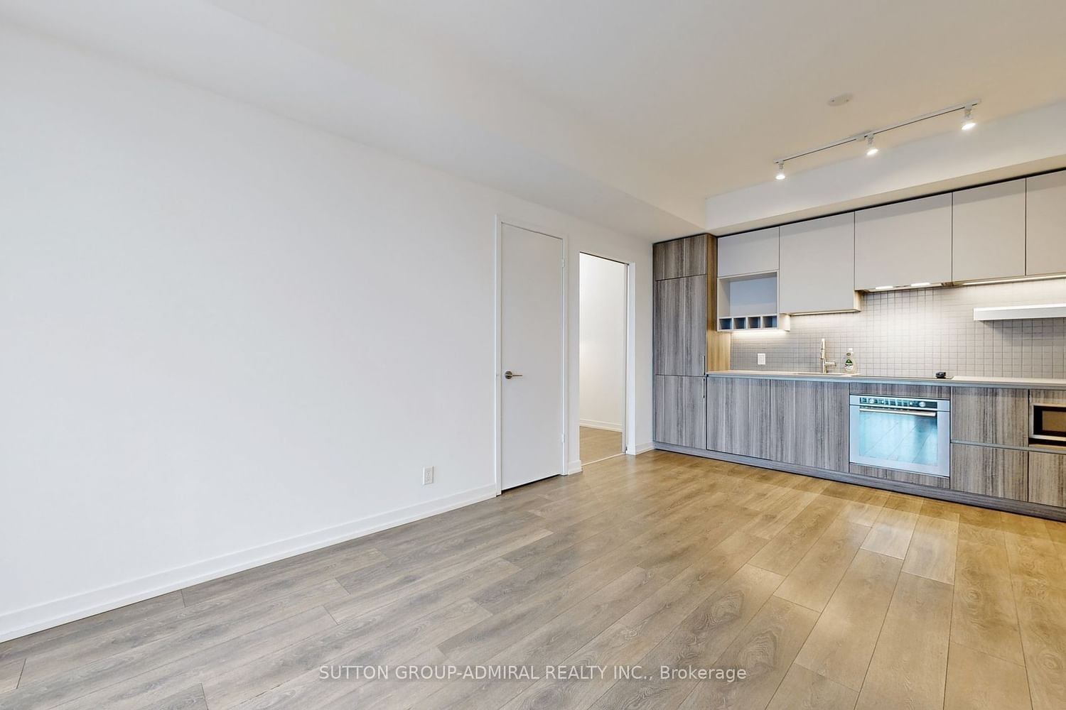 5 Buttermill Ave, unit 5712 for sale - image #11