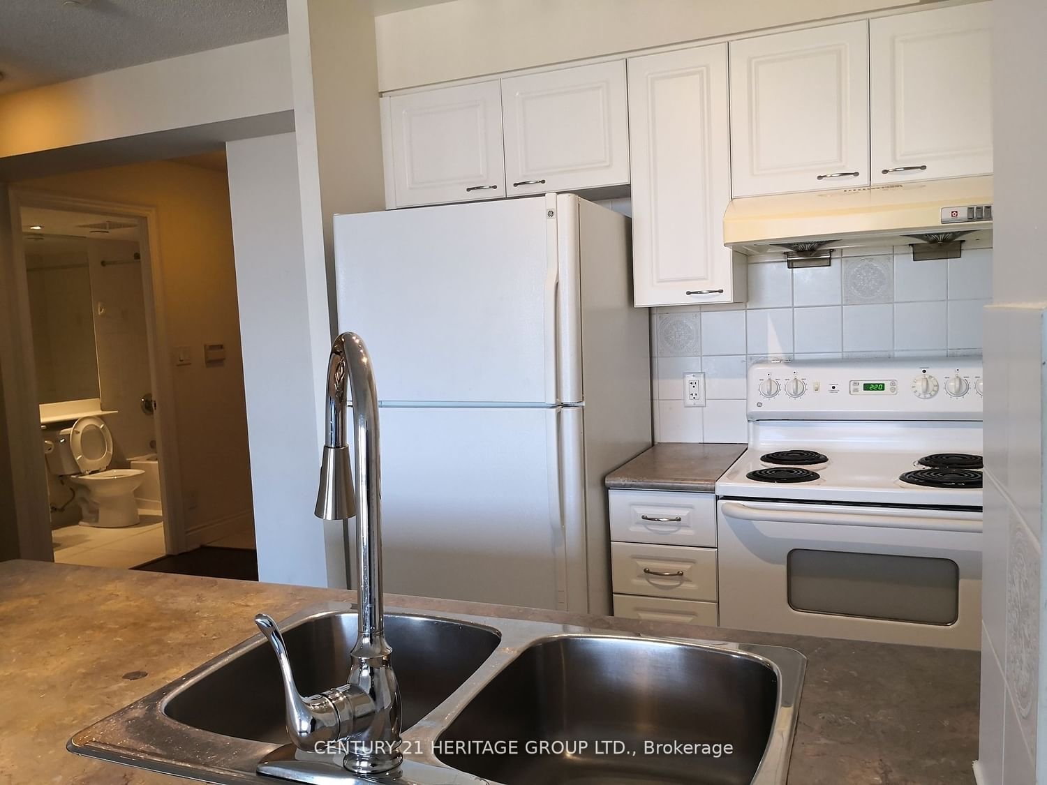 88 Times Ave, unit 801 for rent - image #6