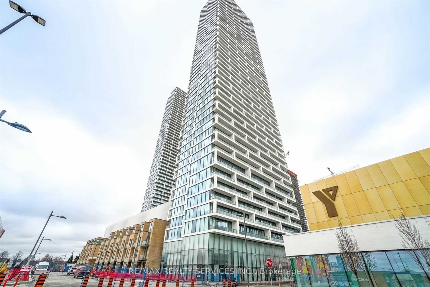 5 Buttermill Ave, unit 1108 for sale - image #34