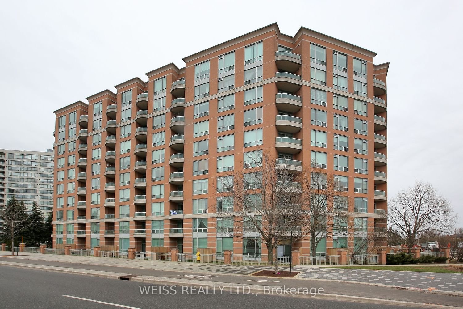 745 New Westminster Dr, unit 1005 for sale - image #2
