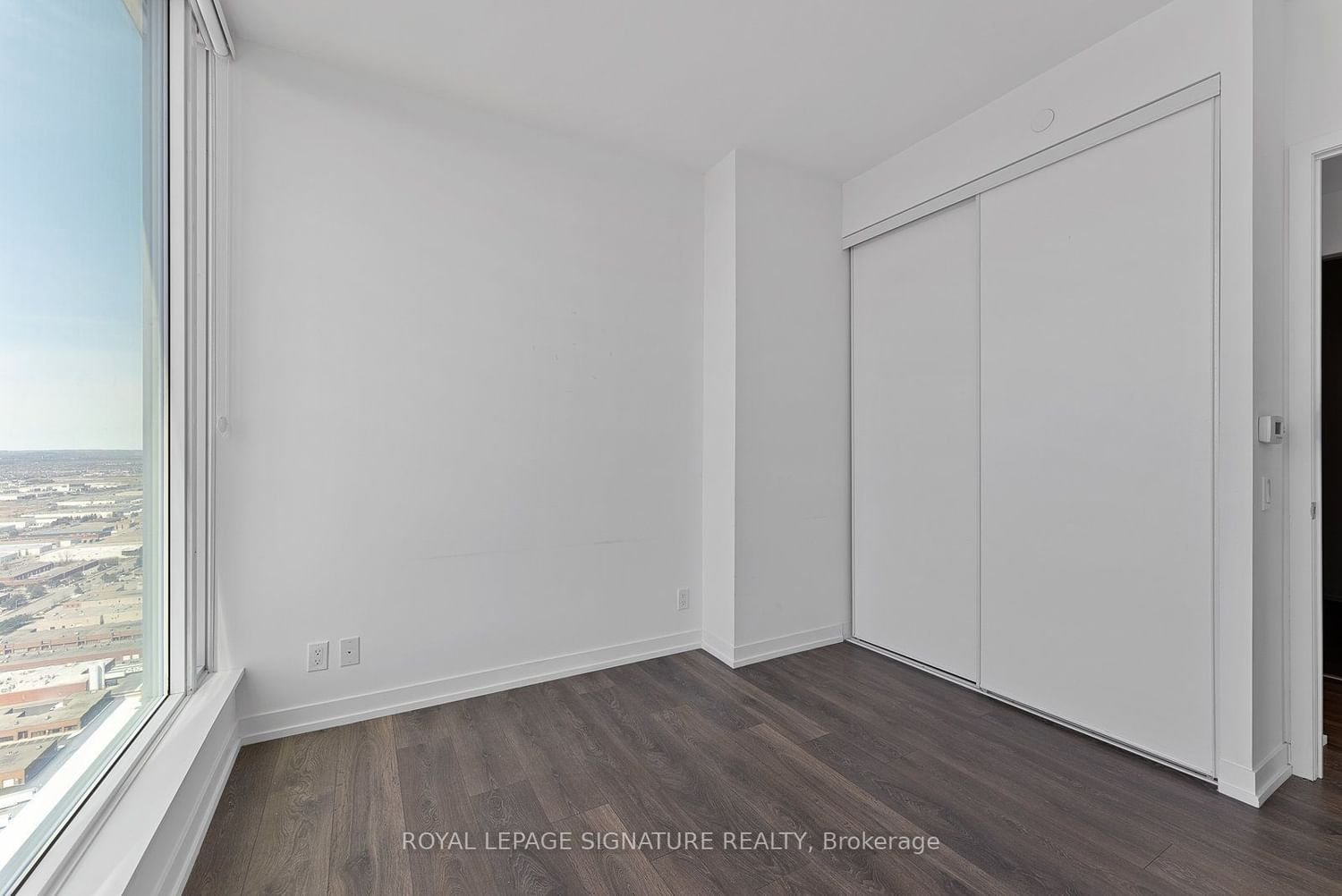 5 Buttermill Ave, unit 5009 for sale - image #23