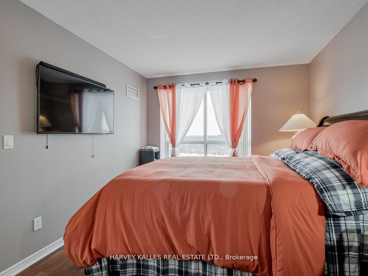 11 Oneida Cres, unit 1204 for sale - image #16