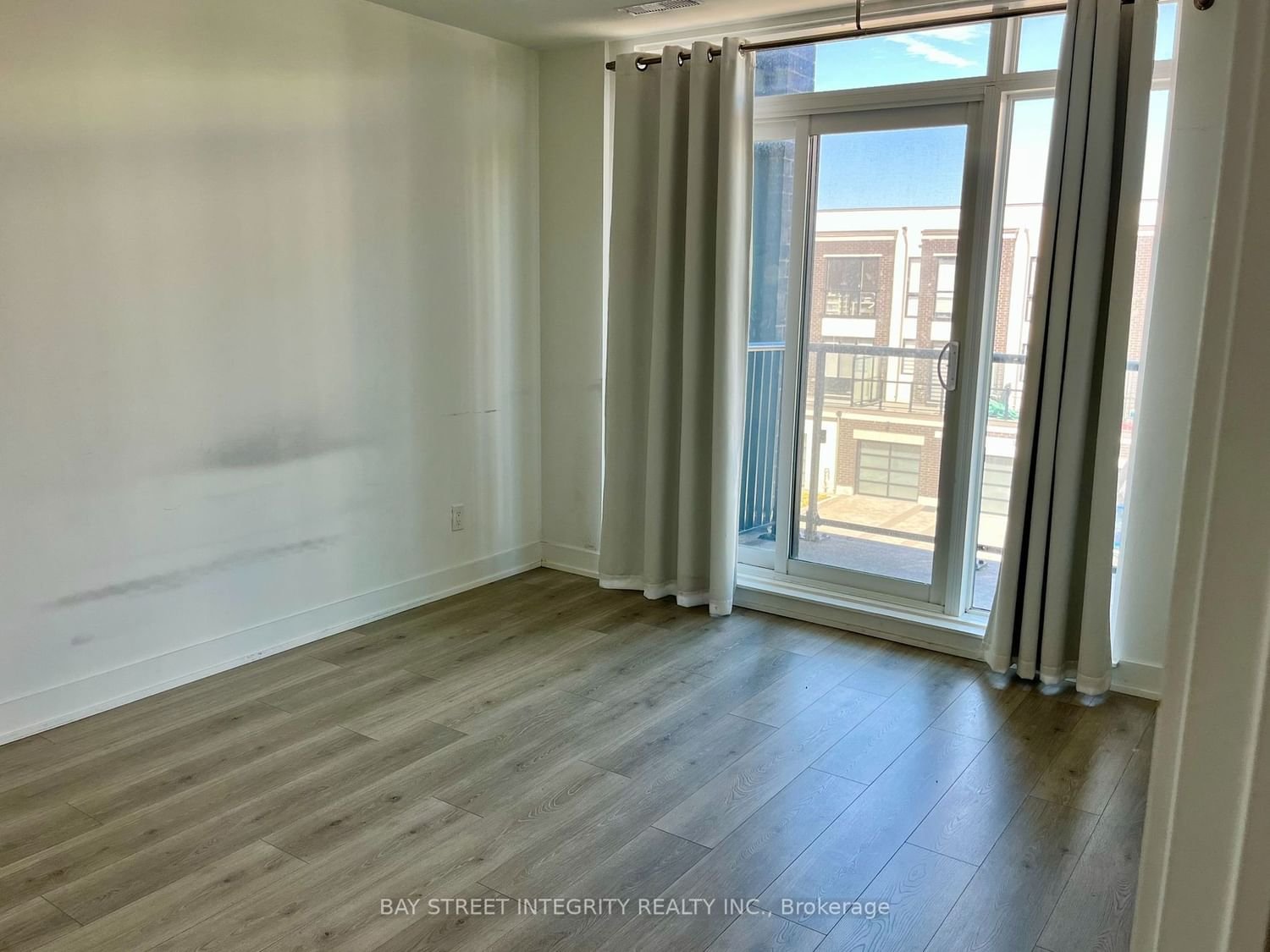 1 Climo Lane, unit 301 for rent - image #8