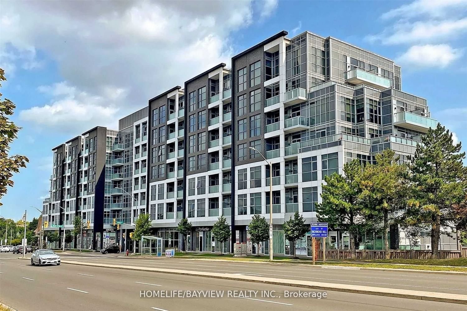 8763 Bayview Ave, unit 505 for sale - image #1
