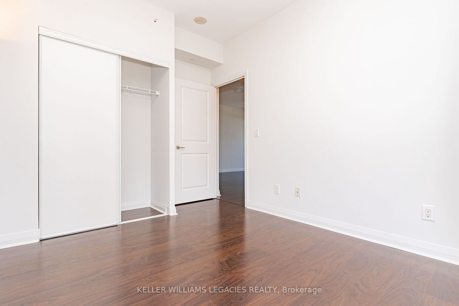 55 Oneida Cres, unit 908 for sale - image #20