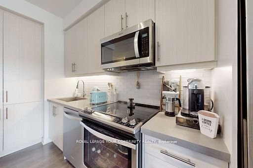 85 Oneida Cres, unit 1008 for sale - image #12