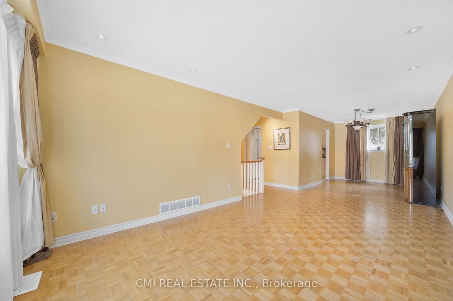 57 Stately Way, unit 49 for sale - image #20