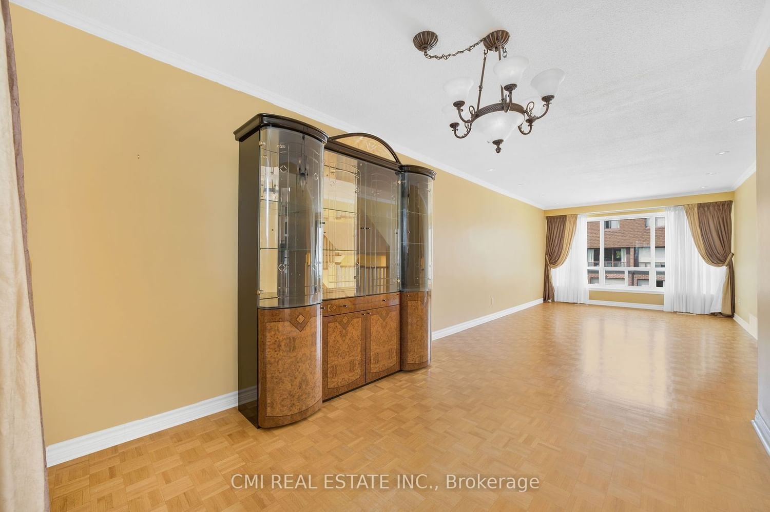 57 Stately Way, unit 49 for sale - image #4
