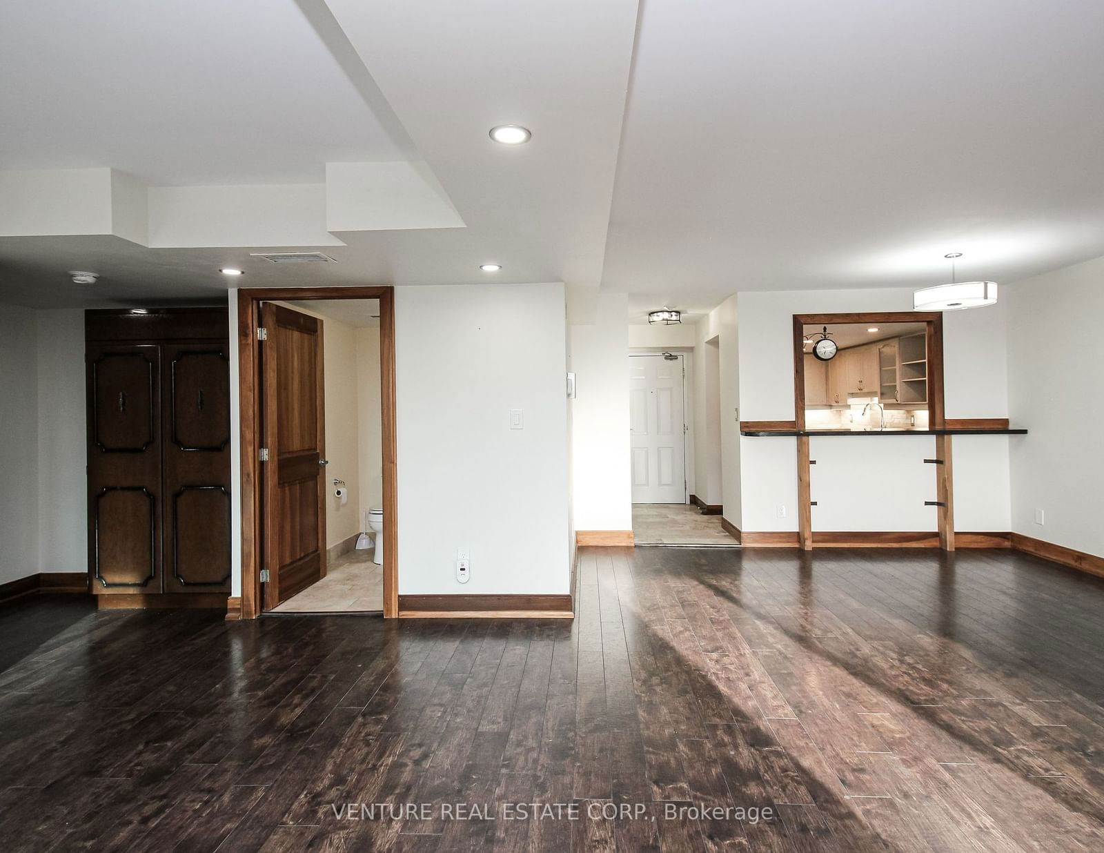 121 Woodbridge Ave, unit 312 for sale - image #15