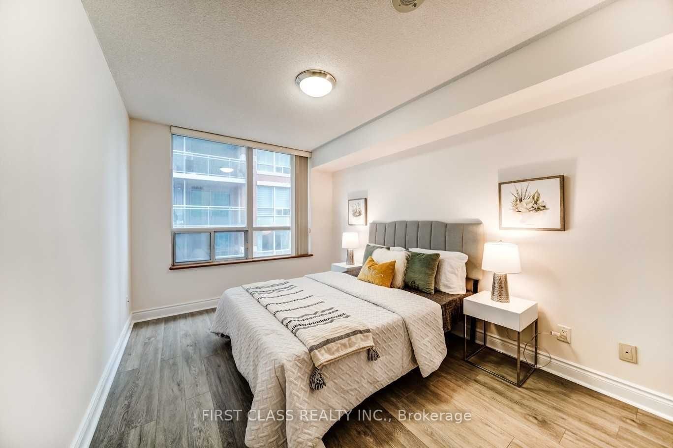 88 Times Ave, unit 610 for rent - image #9