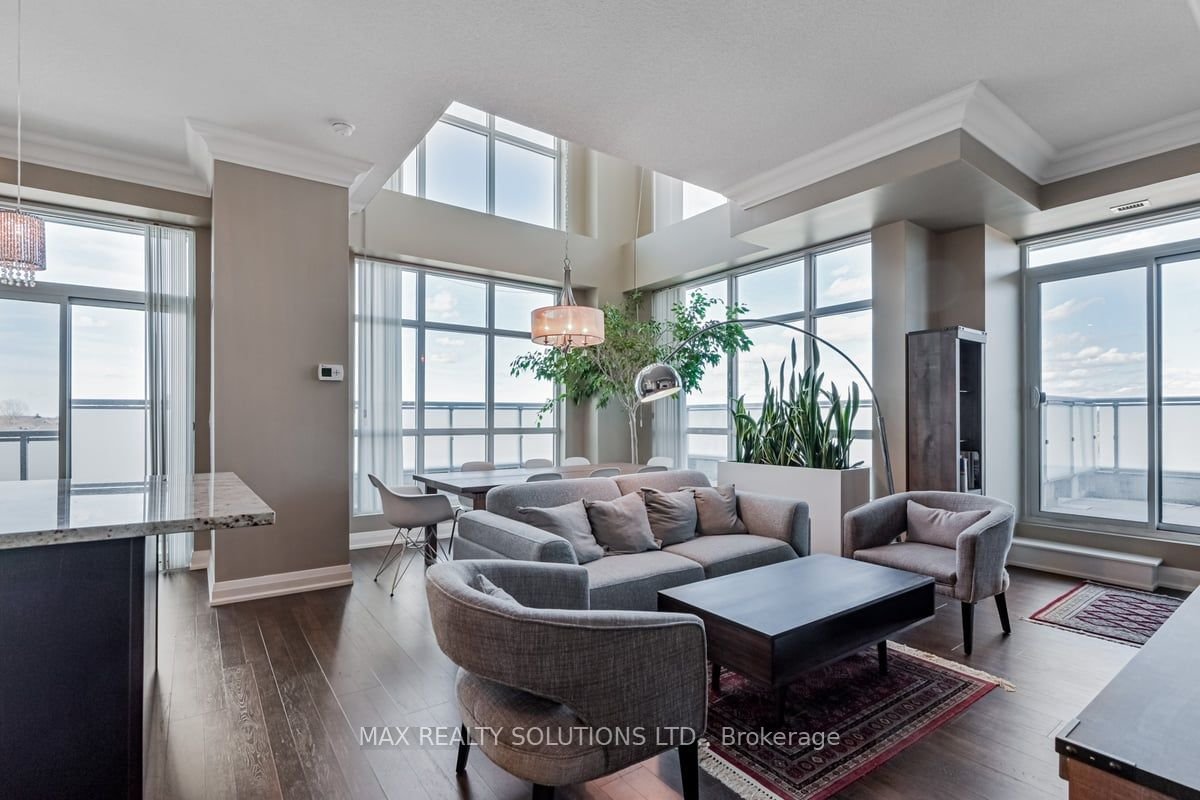 8763 Bayview Ave, unit 526 for sale - image #10