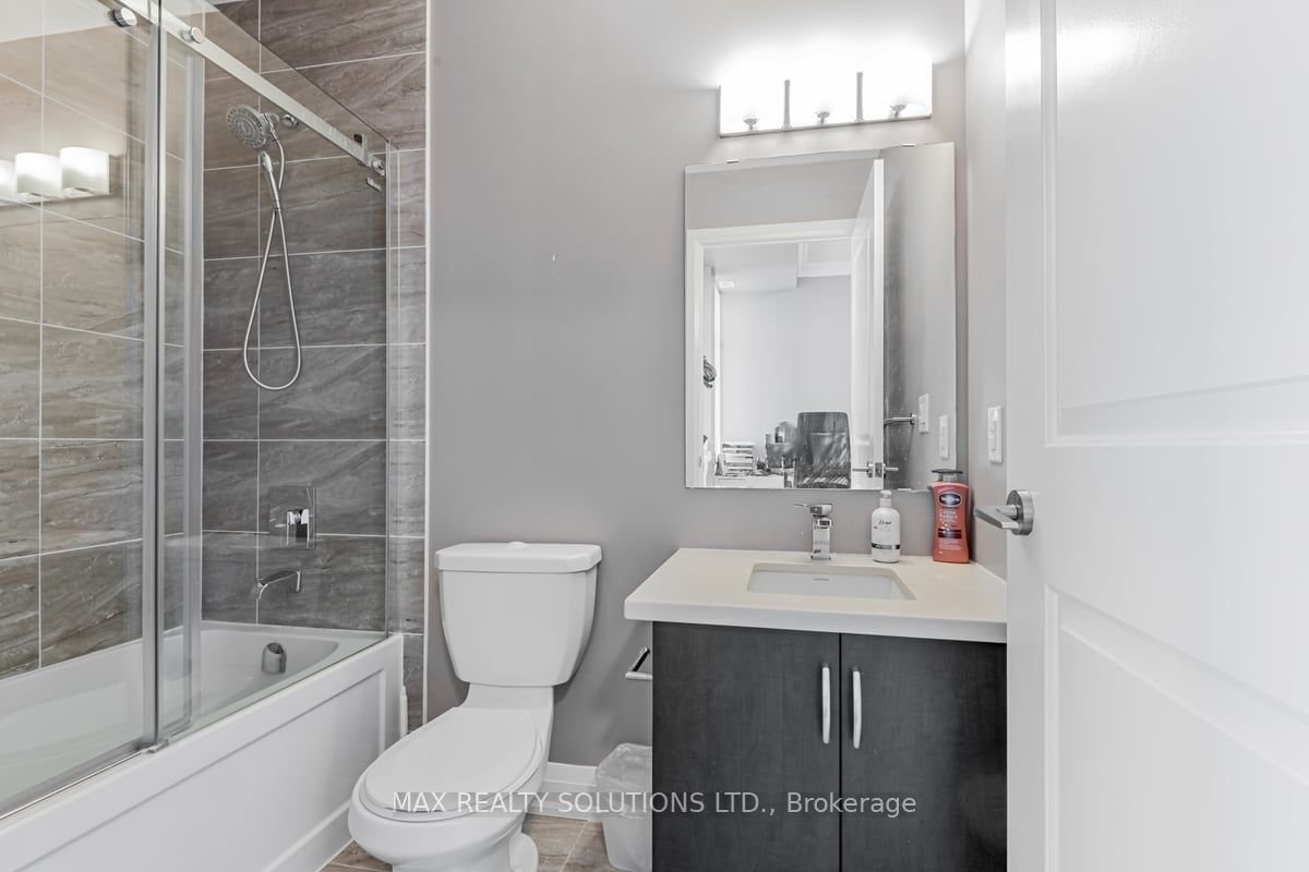 8763 Bayview Ave, unit 526 for sale - image #26