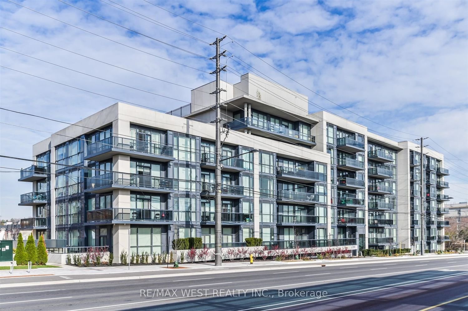 4700 Highway 7 Ave, unit 206 for sale - image #2