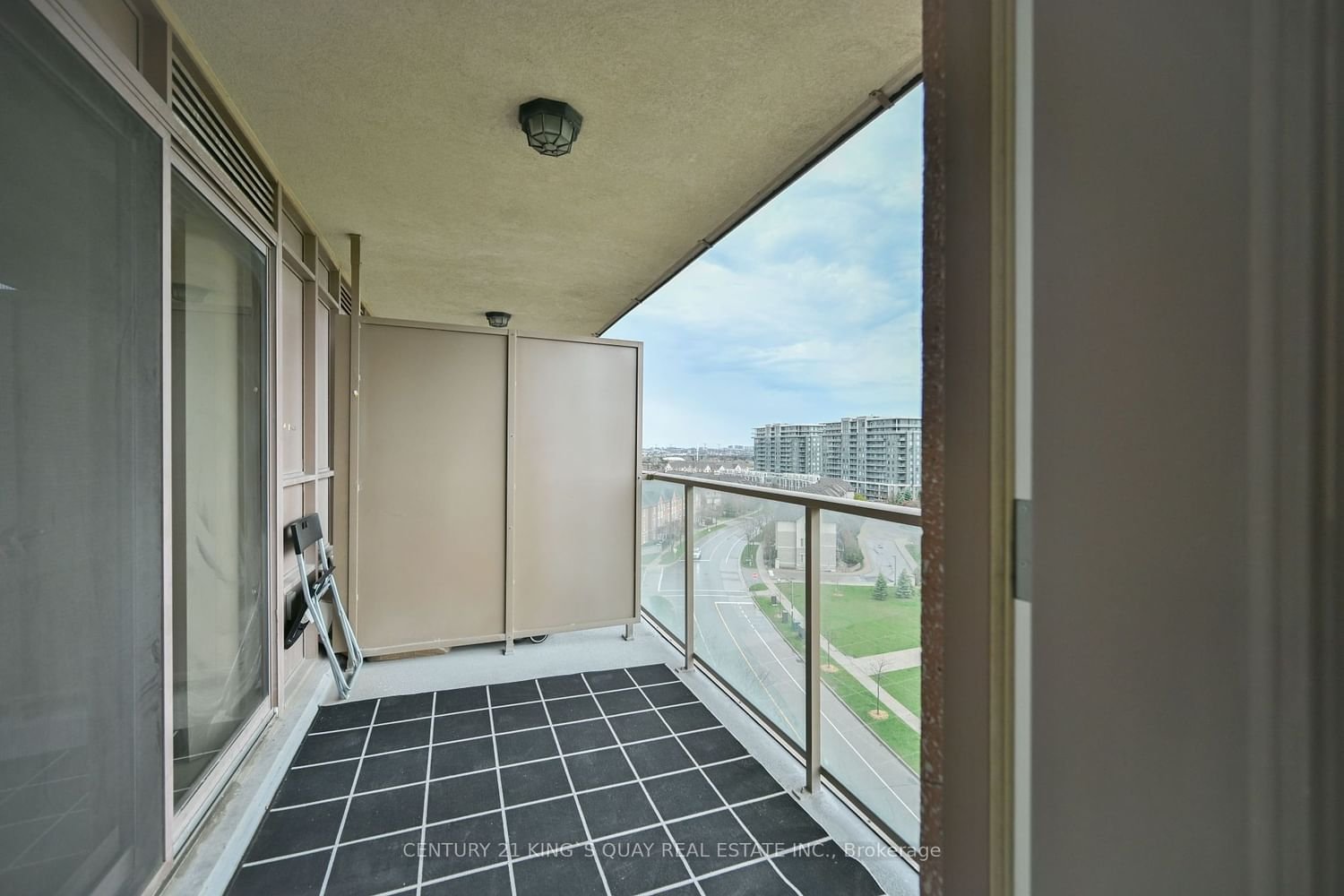39 Galleria Pkwy, unit 911 for sale - image #17