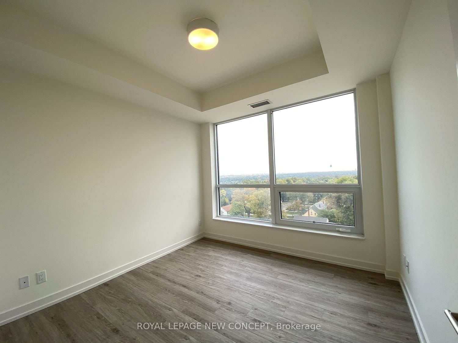 1 Grandview Ave, unit 809 for rent - image #11