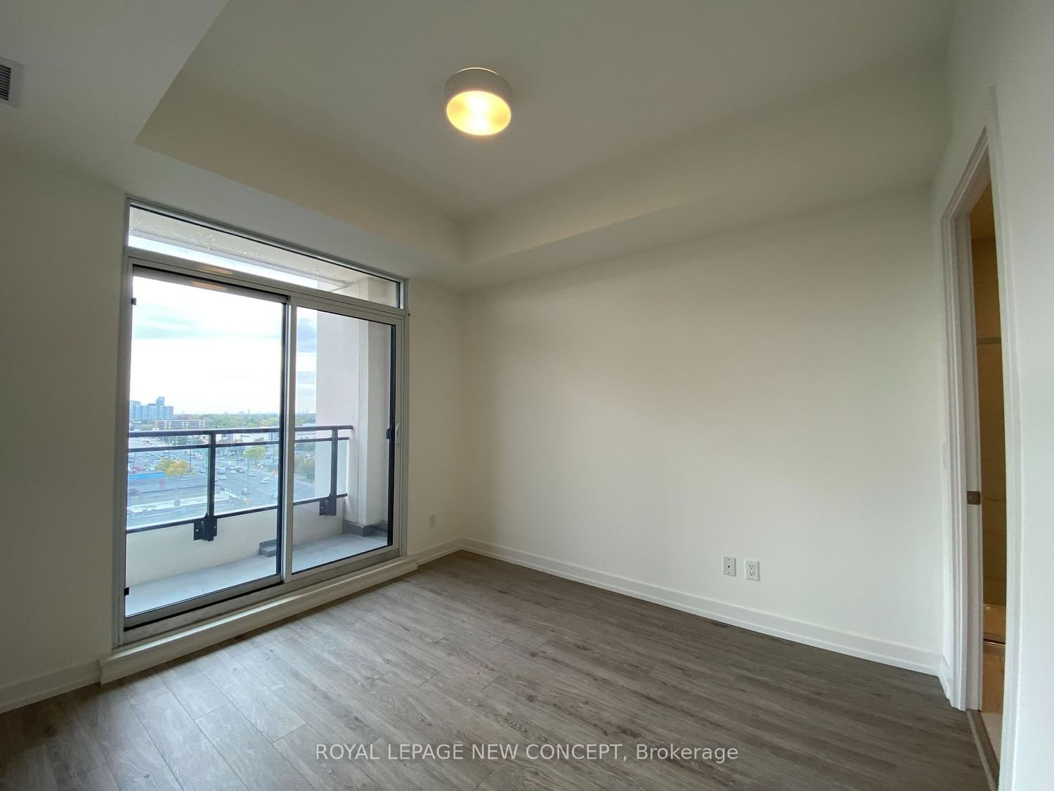 1 Grandview Ave, unit 809 for rent - image #7