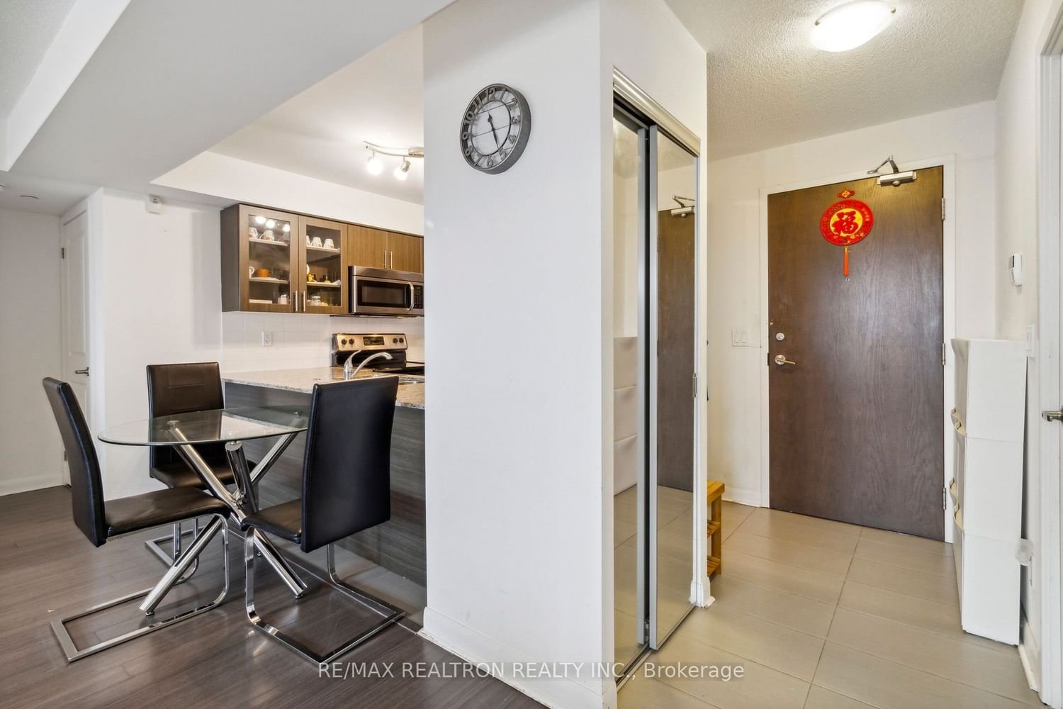 75 Norman Bethune Ave, unit 916 for sale - image #12